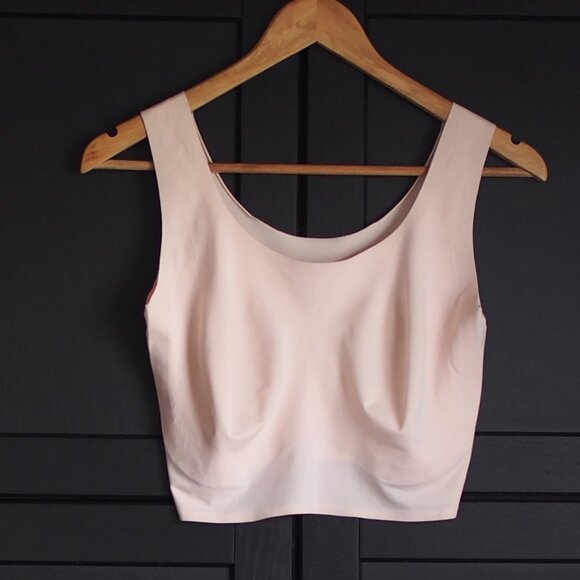 True & Co | Body Scoop Neck Bra - Picture 2 of 5